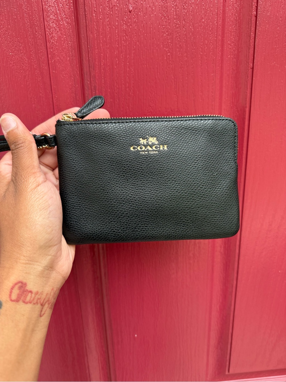 Coach Corner Zip Wristlet- Pebbled Black